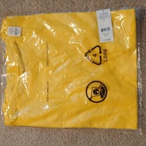 NWT Lord and Taylor T-shirt medium